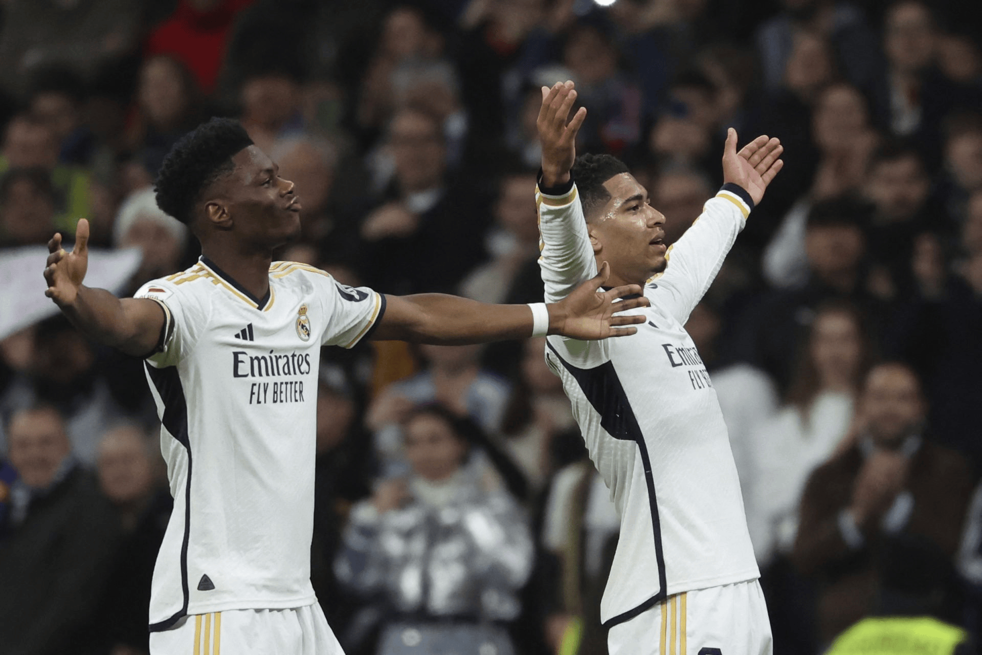 关于欧联转会期再迎强敌，巴塞罗那更衣室发声，主帅态度：管理层满意，轮换策略成焦点的信息-开云平台