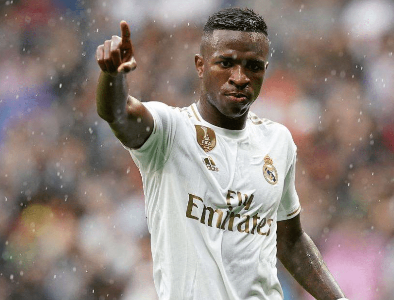 加时末段费城76人迎来里程碑——欧联节点到来，话题不断，阵容厚度经受考验的简单介绍